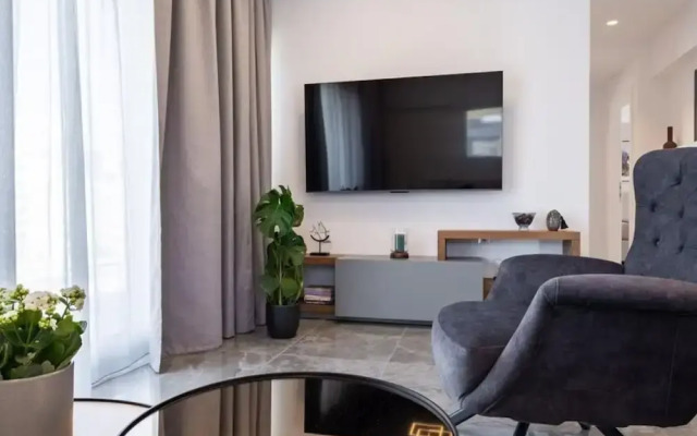 Parthenon View Luxury Penthouse