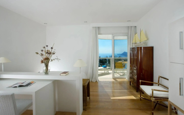 Relais Blu