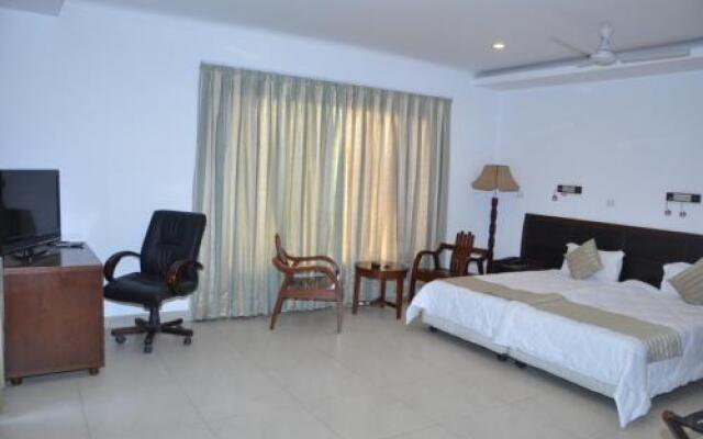 Mint Sarojville Suites