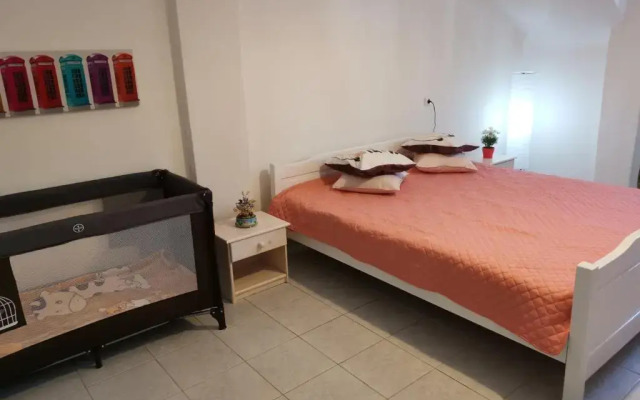 Orange_Blue_Apartment N2 near sea