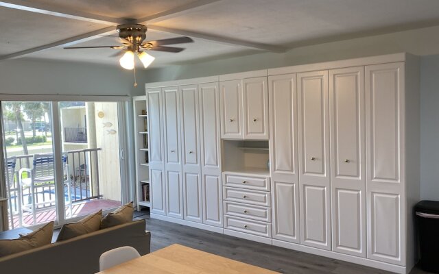 202 Mariners Cove Studio Bedroom Home