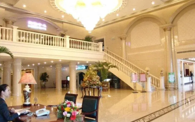 Huanghai Hotel