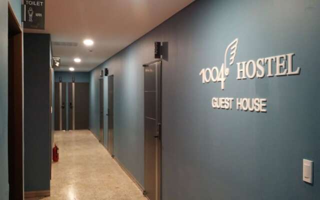 1004 Hostel