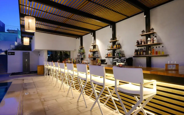 Ray Hotel Corfu