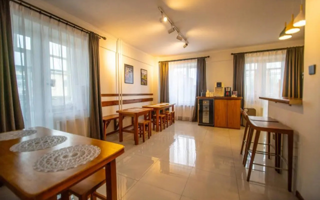 Zaya 2 Hostel