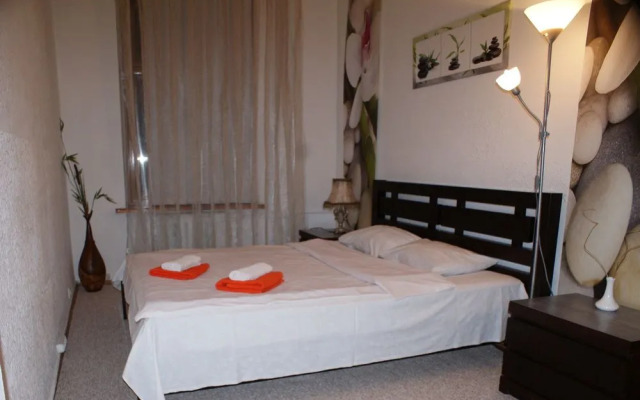 Апартамент «Подол»