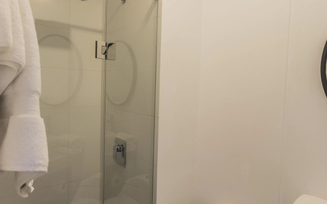 Modern Lofts in Grau Building by Wynwood-House