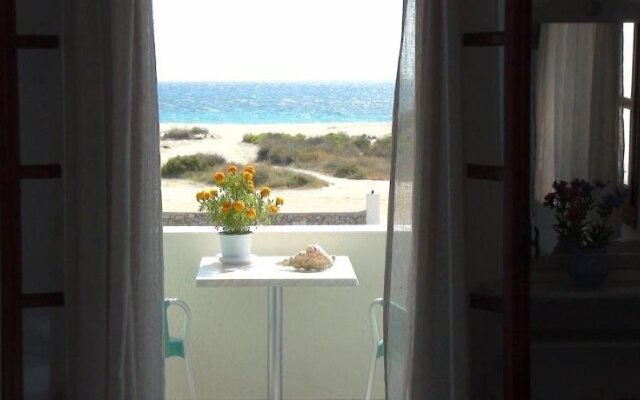 Glyfada Beach Studios