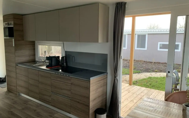 Charming Chalet 2 km. of the Efteling