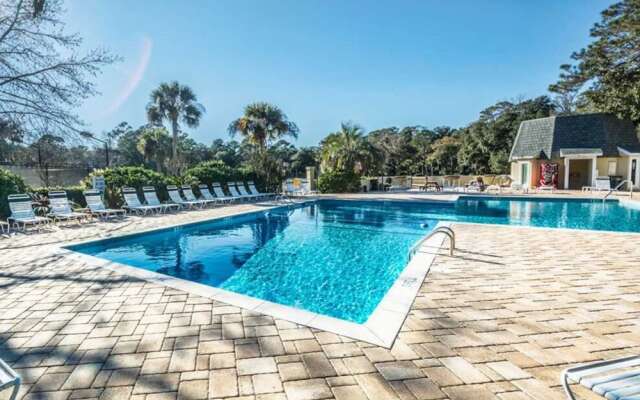 Evian 123 - Two Bedroom Condo