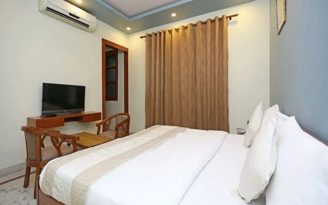 OYO 9581 Hotel Milan Inn