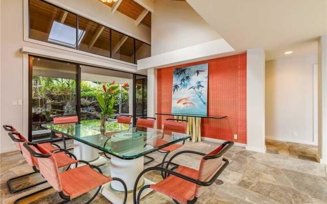 Waterfall House 4 Bedrooms 3.5 Bathrooms Condo