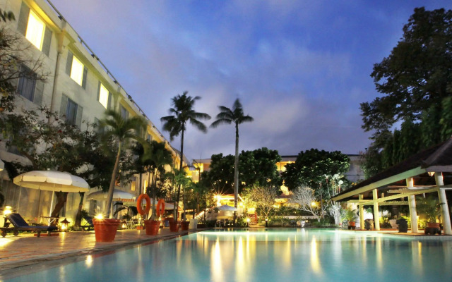 Hotel New Saphir Yogyakarta