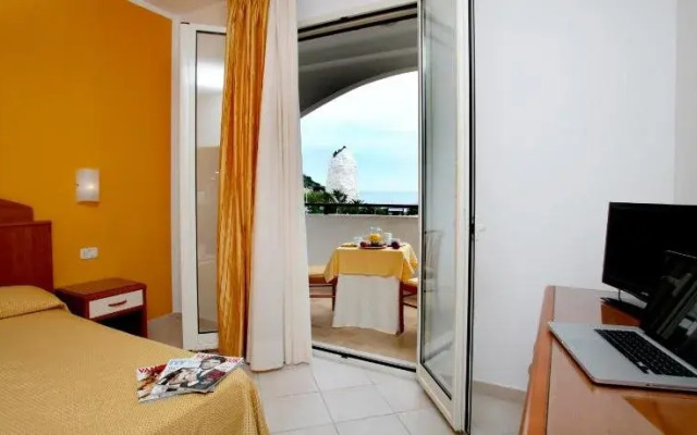 Bikini Hotel