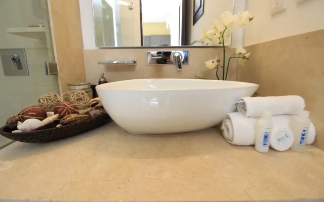 Marvelouse House Plunge Pool Rooftop Terrace Jacuzzi in Bahia Principe