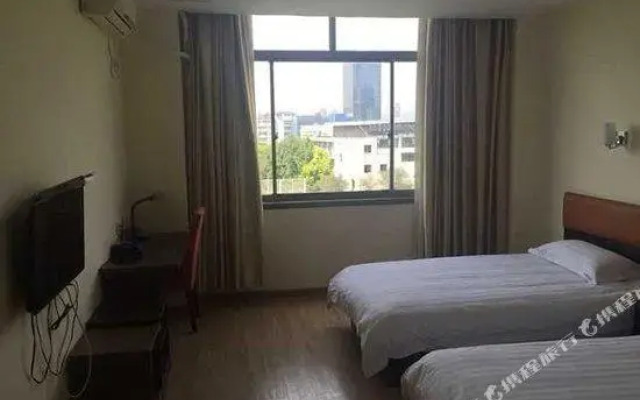 Xinyao Holiday Hotel