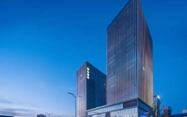 Country Inn & Suites by Radisson，Urumqi High-Speed Railway Station, Jingkai Wanda Plaza Branch – Outside – Urumqi