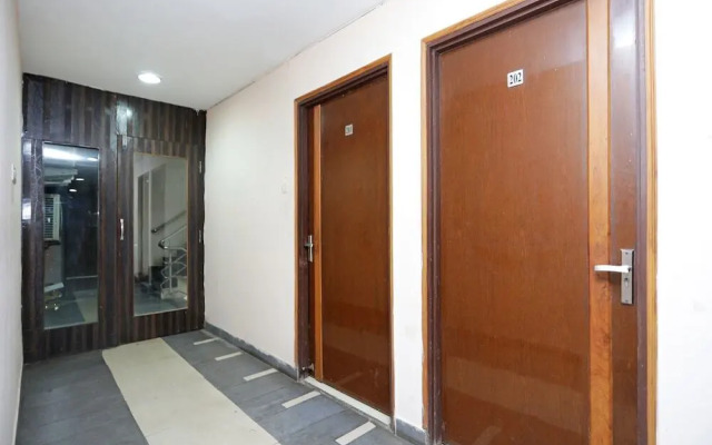 Hotel Recharge By OYO Rooms