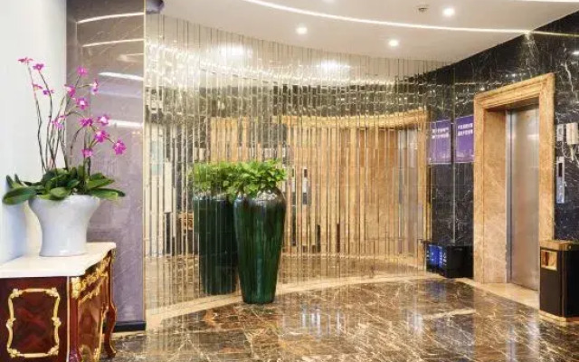 Yes Hotel