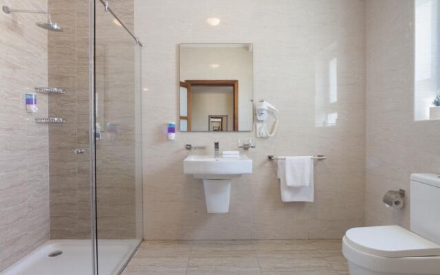 Blubay Suites