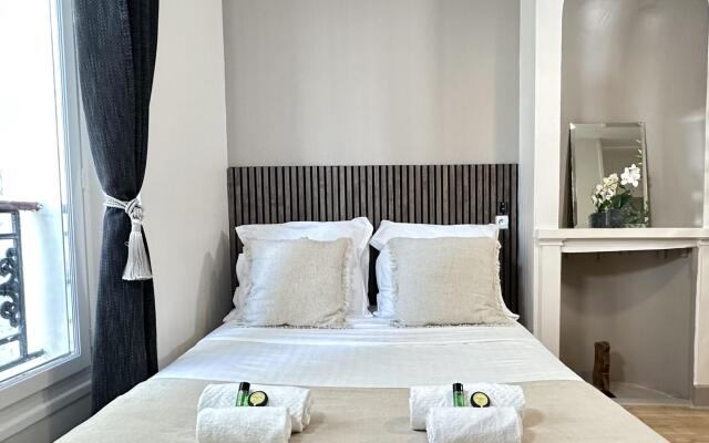 5494B  - Appartement familial - Batignolles