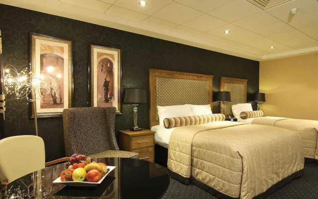 Park Avenue Hotel