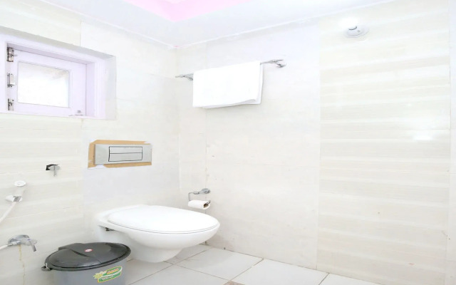 OYO Home 10980 2BHK Shady Edge Kaithu