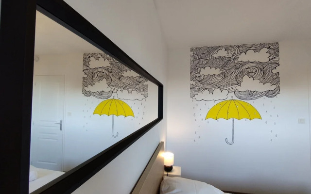 Pretty Family House Near the Beach