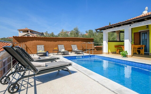 Awesome Home in Krnica With 2 Bedrooms, Wifi and Outdoor Swimming Pool