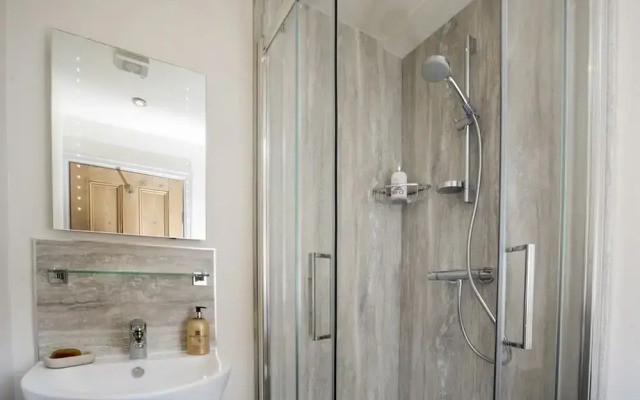 Linton Court Coach House