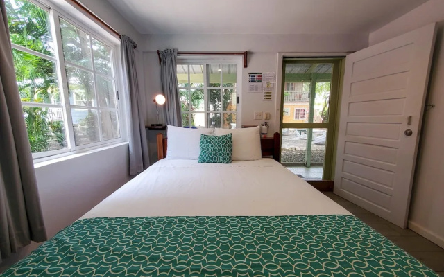 Placencia Villas