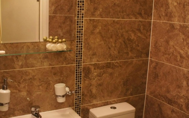 Sapphire Hotel