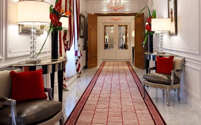 Majestic Hotel - SPA Champs Elysées