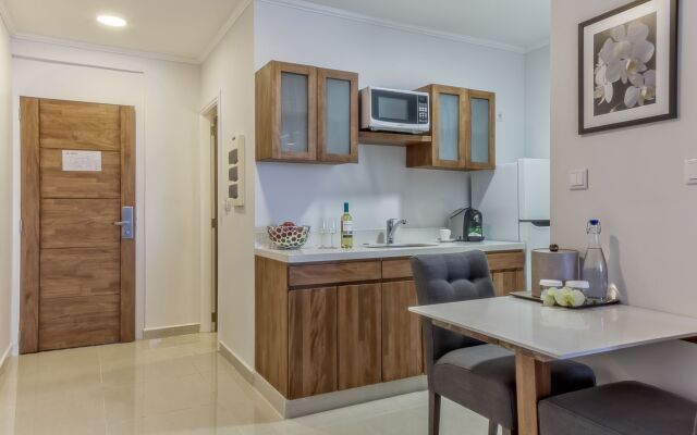 City Suites Beach Hotel