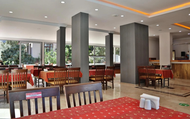 Kleopatra Smile Hotel