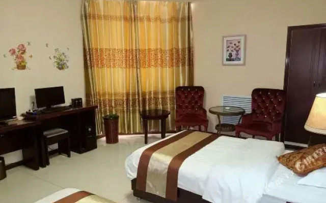 Yijia Business Hotel