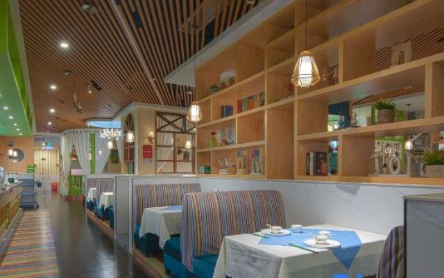 Vienna International Hotel Haikou West Coach Station