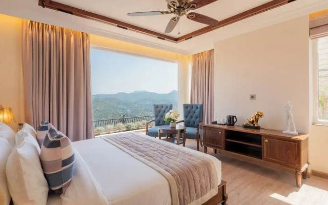 ELIVAAS prive The Royce Daisy | Ultra Luxe 4 BHK Villa