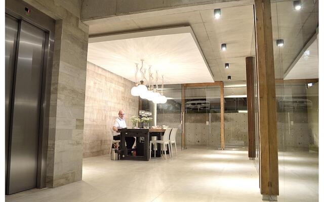 Amura Suites