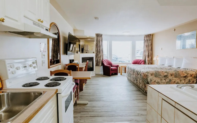 Western Budget Motel Plus Mosaic Suites