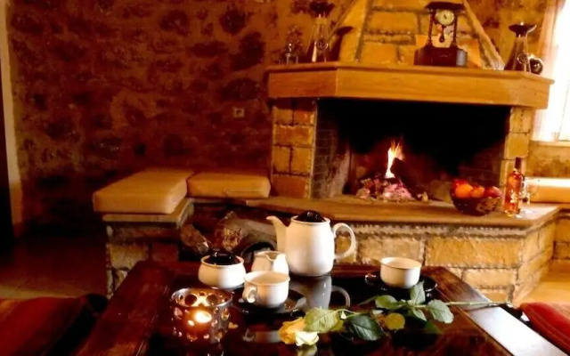 Paliokastro Guesthouse