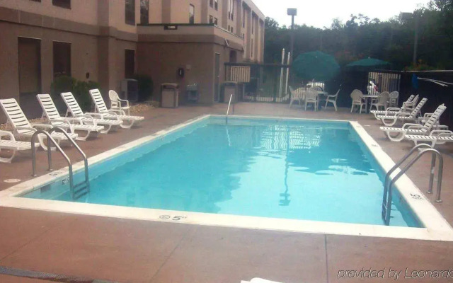 Hampton Inn Waldorf