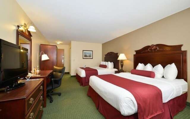 Best Western The Hotel Chequamegon