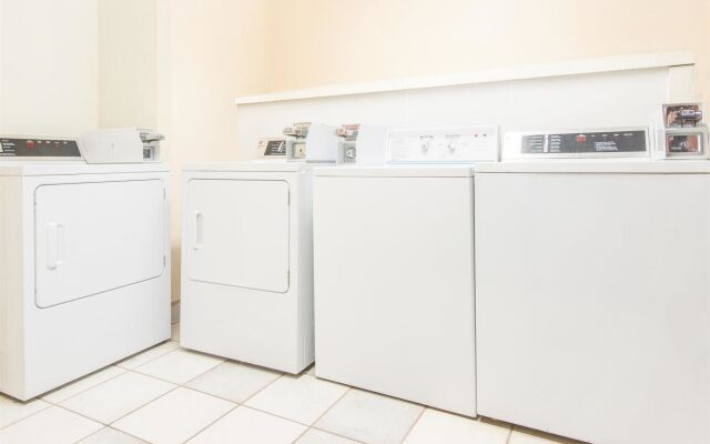 Days Inn by Wyndham Altus