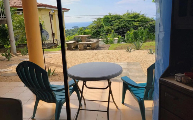 Villa Teresita - Coco Hilltop Sunset