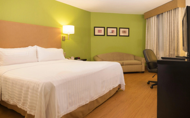 Holiday Inn Tijuana Zona Rio by IHG