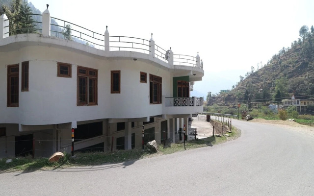 Himalayan Hill Crest Resort by OYO Rooms