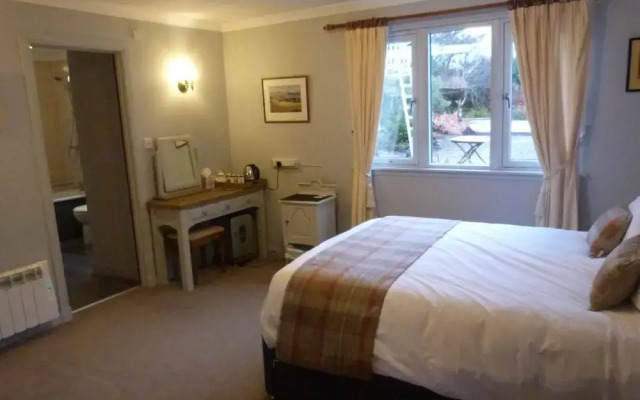 Fairways Lodge B&B