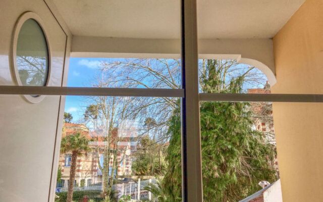 Holiday Home La Petite Arcachonnaise