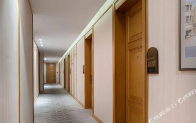 Shanghai Fliport Garden Hotel